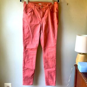 Old Navy Rockstar Super Skinny Jeans in desert sun (sorry for the wrinkles)